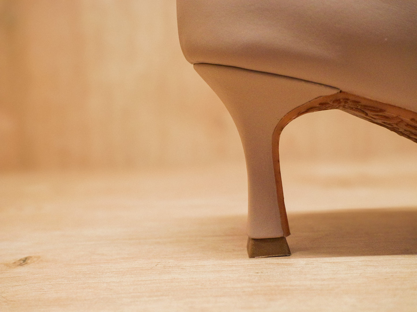 Zapato de Cuero Mujer Beige