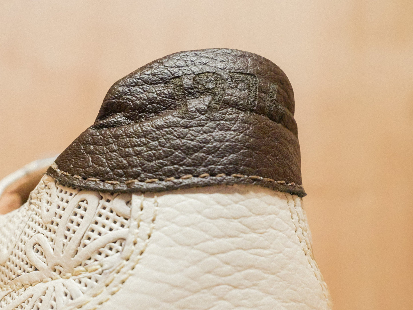 Tennis Beige con Plataforma