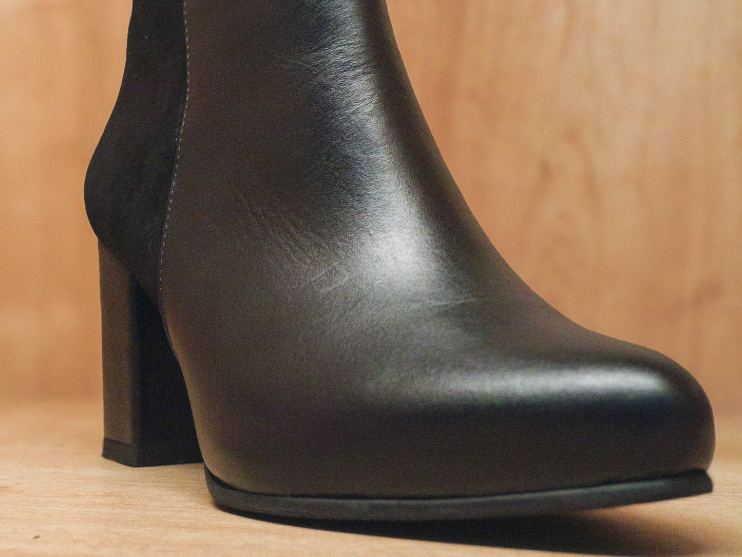 Botas Negras en Cuero mujer